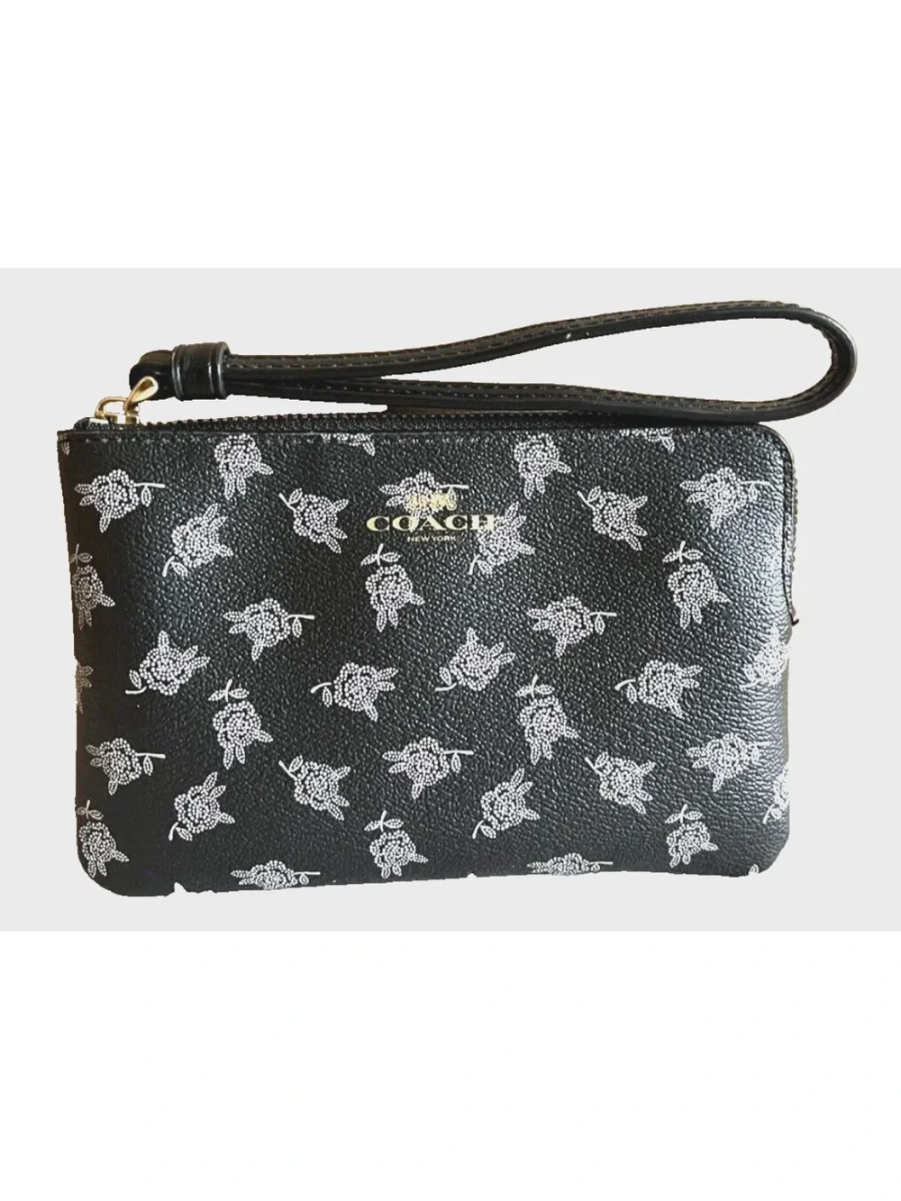 New Coach F39229 Corner Zip Wristlet Floral Print Black Multi